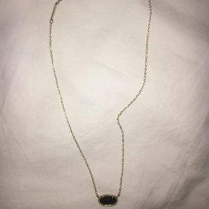 Kendra Scott Pendant Necklace in Black